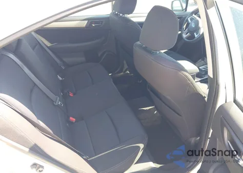 2017 Subaru Legacy 2.5I Premium z USA, uszkodzony, nr VIN 4S3BNAC6XH3005443